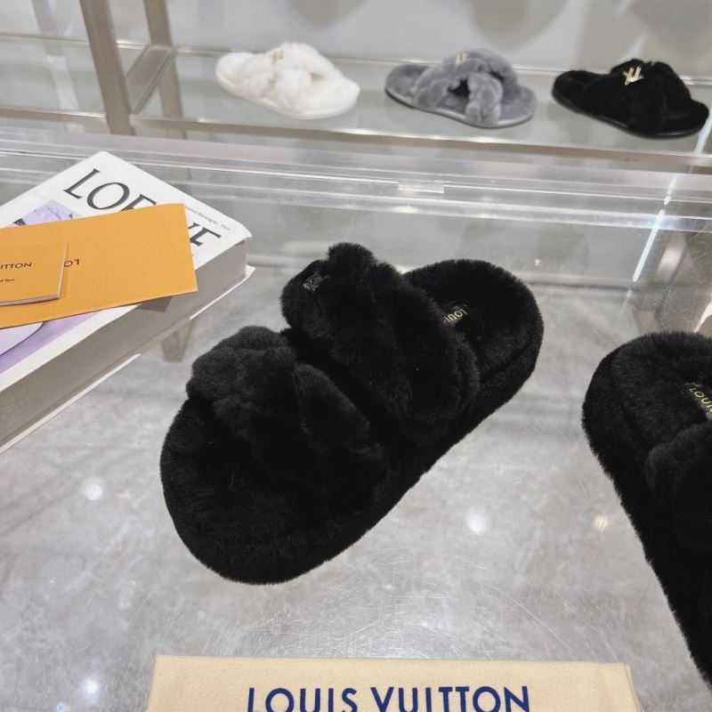 Louis Vuitton Slippers